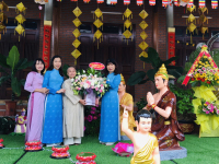 Chủ tịch Hội LHPN tỉnh Quảng Trị thăm phân ban ni giới Giáo Hội Phật giáo Việt Nam nhân dịp Đại lễ Phật đản Phật lịch 2566 – Dương lịch 2022