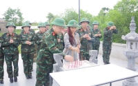 HỘI LHPN TỈNH THĂM, ĐỘNG VIÊN CÁC LỰC LƯỢNG THỰC HIỆN NHIỆM VỤ LẤY MẪU SINH PHẨM VÀ TÌM KIẾM, QUY TẬP HÀI CỐT LIỆT SĨ