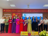 RA MẮT MÔ HÌNH ĐIỂM “NHÀ AN TOÀN CHO PHỤ NỮ VÀ TRẺ EM - ĐIỂM ĐẾN ĐỊA CHỈ TIN CẬY” TẠI PHƯỜNG ĐỒNG HỚI